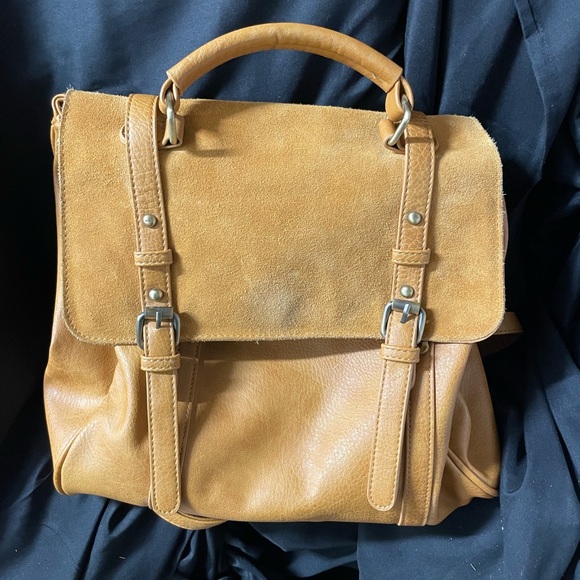 Modcloth Handbags - GUC ModCloth Convertible Backpack / Crossbody Bag Camel Suede Leather/Vegan Body